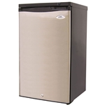 Sunpentown 2.8 cu. ft. Upright Freezer